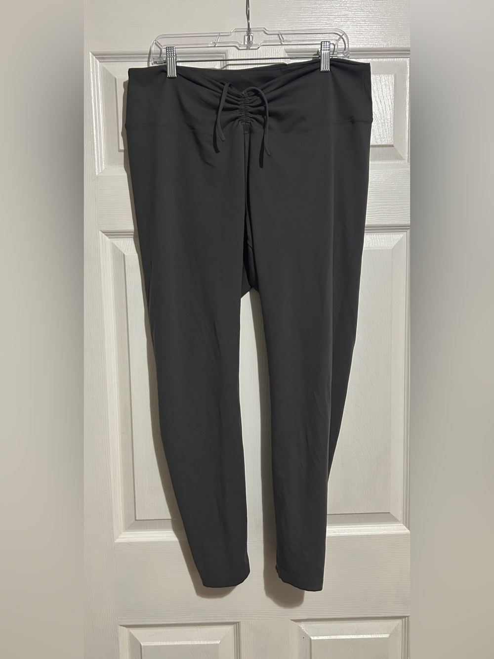 PINK Victoria's Secret Black High-Waist Ruched Drawcord Leggings